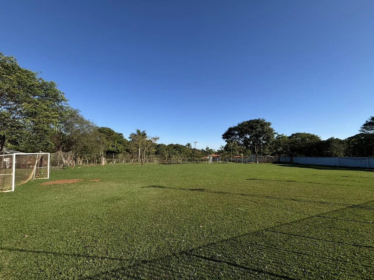 Vista panorâmica do campo do Projeto Roma